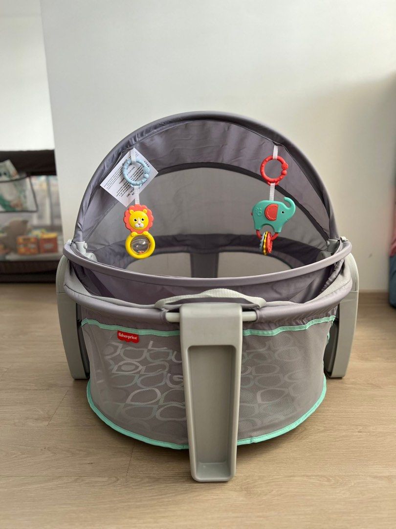 Fisher price bubbles on the go baby dome clearance