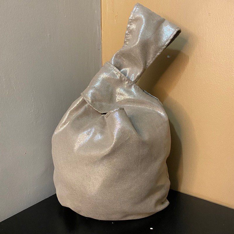 [NEW NO NEGO] Knot Bean Bag on Carousell