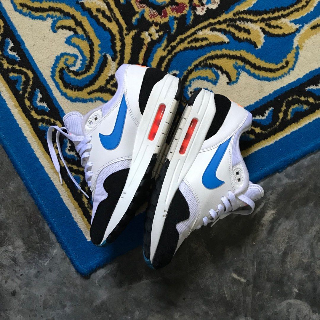 nike air max undefeated black