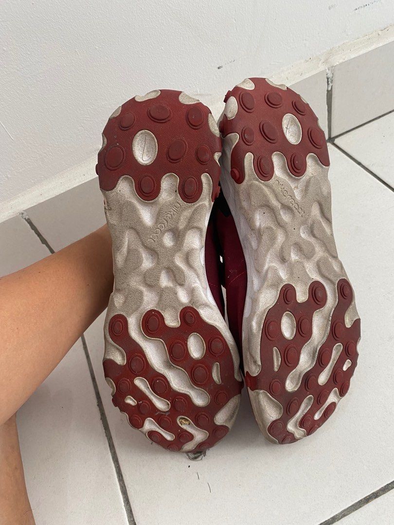 Nike Element React 55
