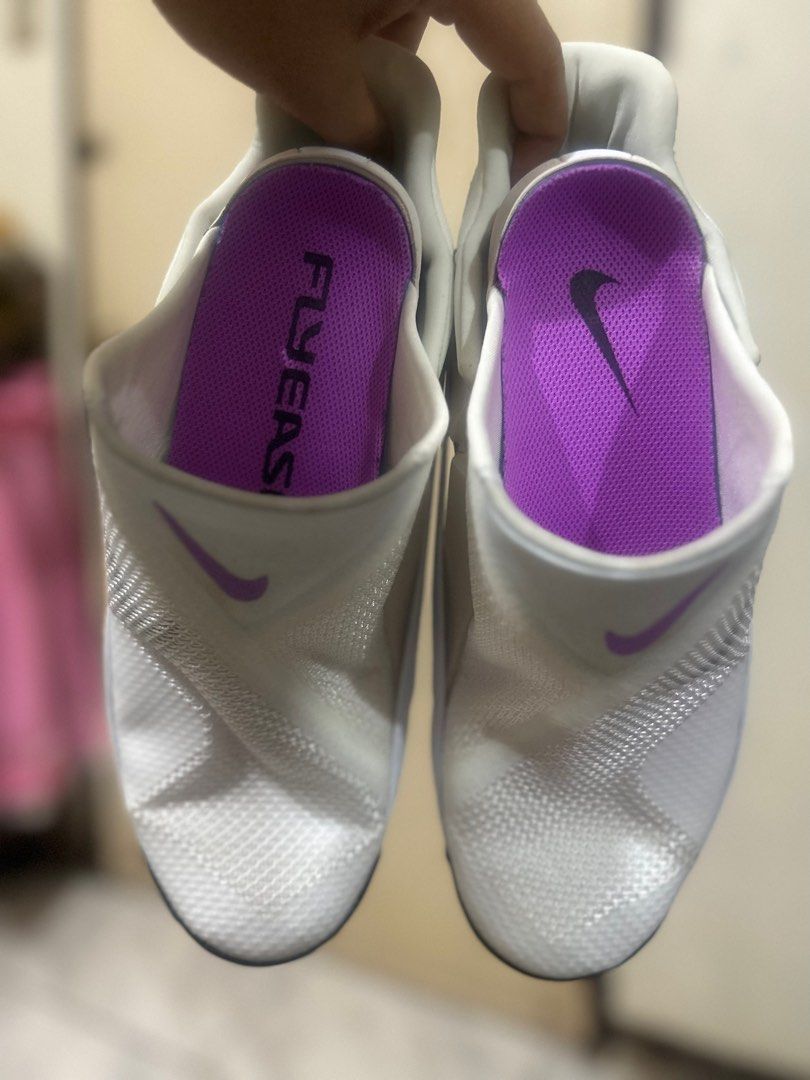 new nike go fly ease