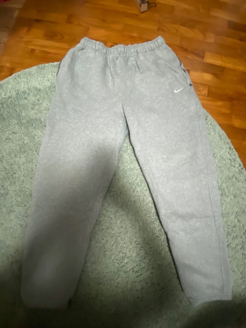 Mens grey top nike joggers