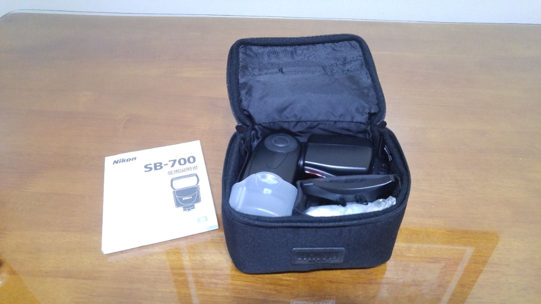 Nikon D80 with Speedlight, Photography, Cameras on Carousell