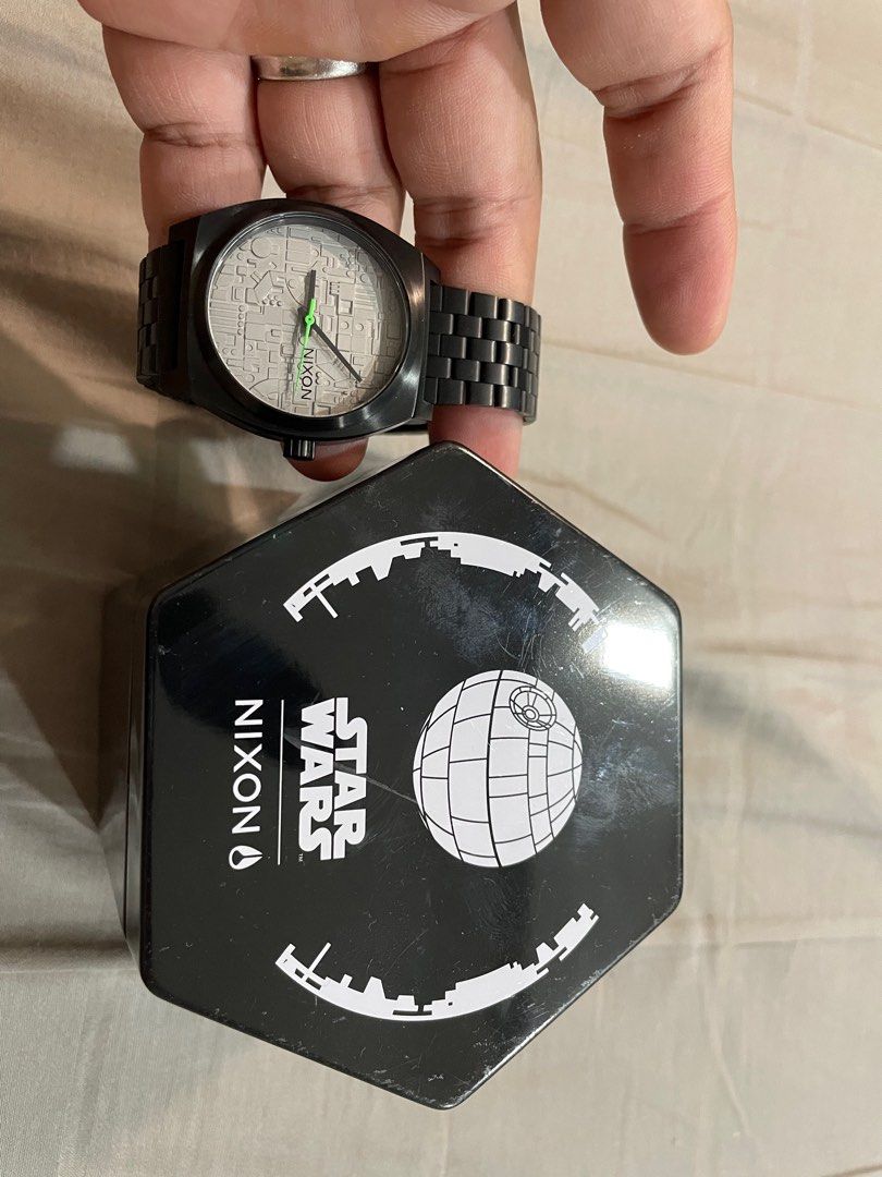 Nixon Deathstar watch Men s Fashion Watches Accessories Watches on Carousell