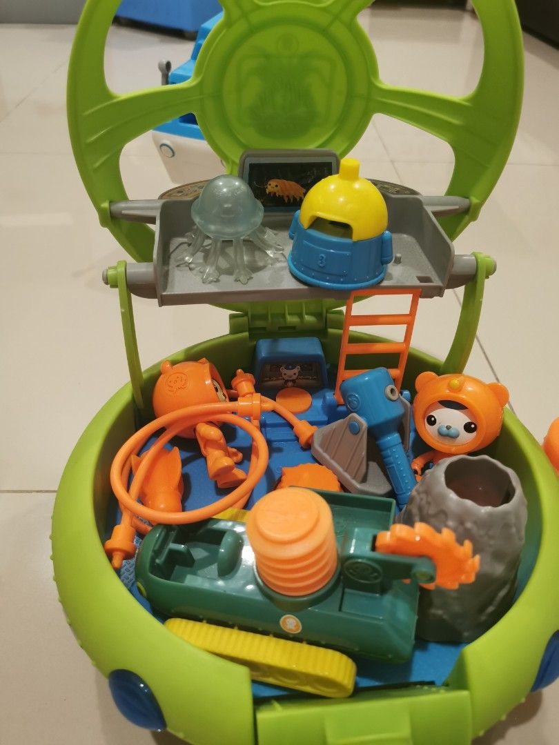 Octonauts play set, Hobbies & Toys, Toys & Games on Carousell