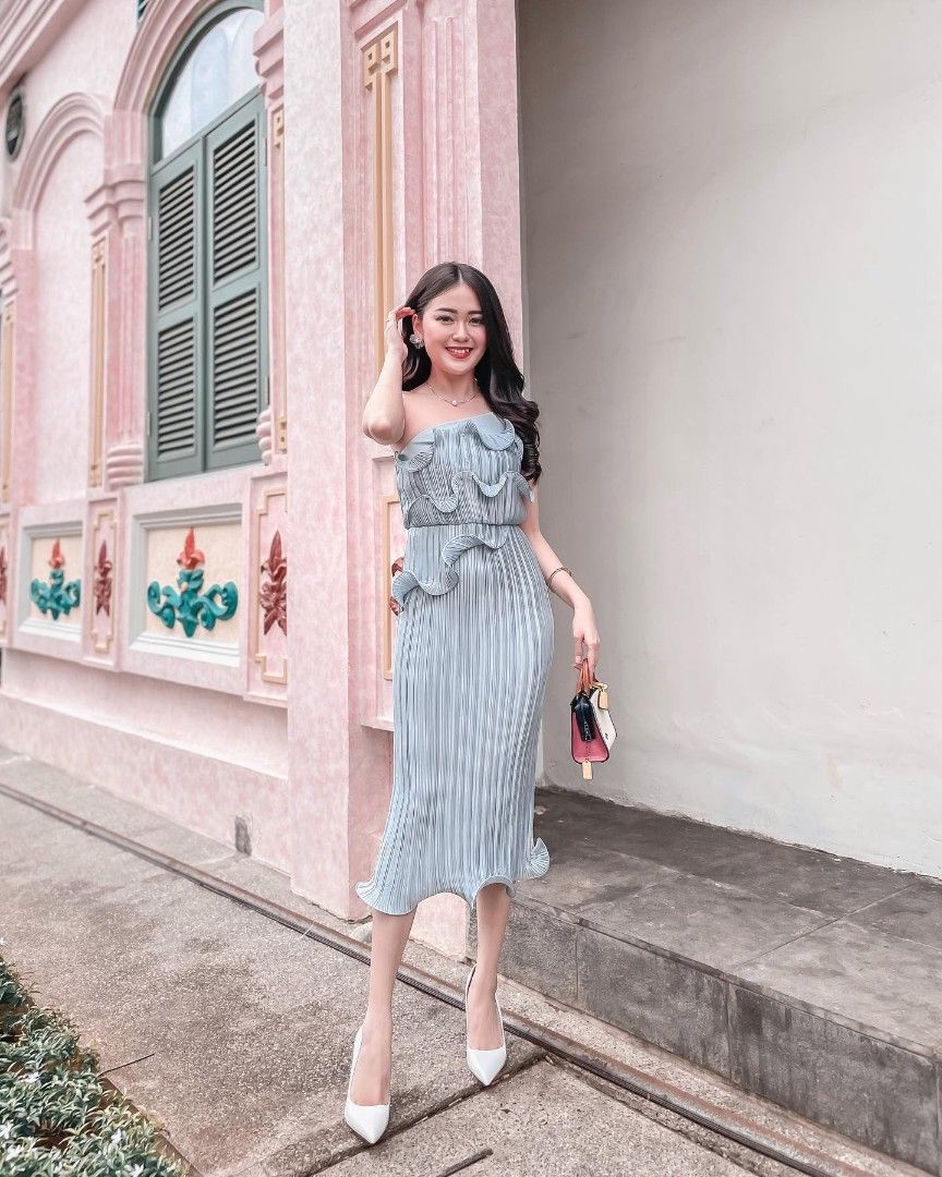 OFFICIAL MISSE Haven Dress Dusty Blue Pleated Dress Dress
