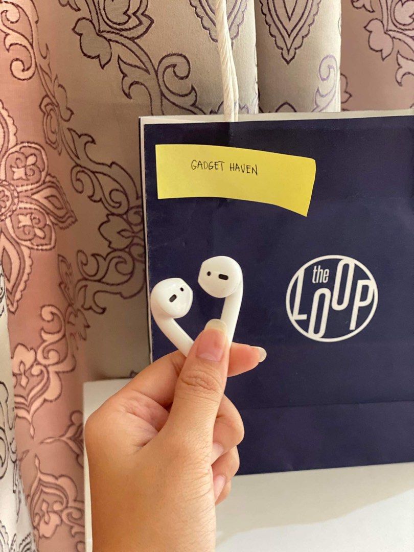 Original Airpods Gen 2 (With engraving), Audio, Earphones on Carousell Original Airpods Gen 2 (With engraving), Audio, Earphones on Carousell