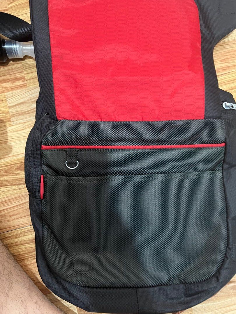 Original Tumi tech messenger bag, Men's Fashion, Bags, Sling Bags on