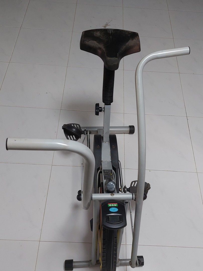 OTO Exercise Bike Sports Equipment Exercise Fitness Cardio