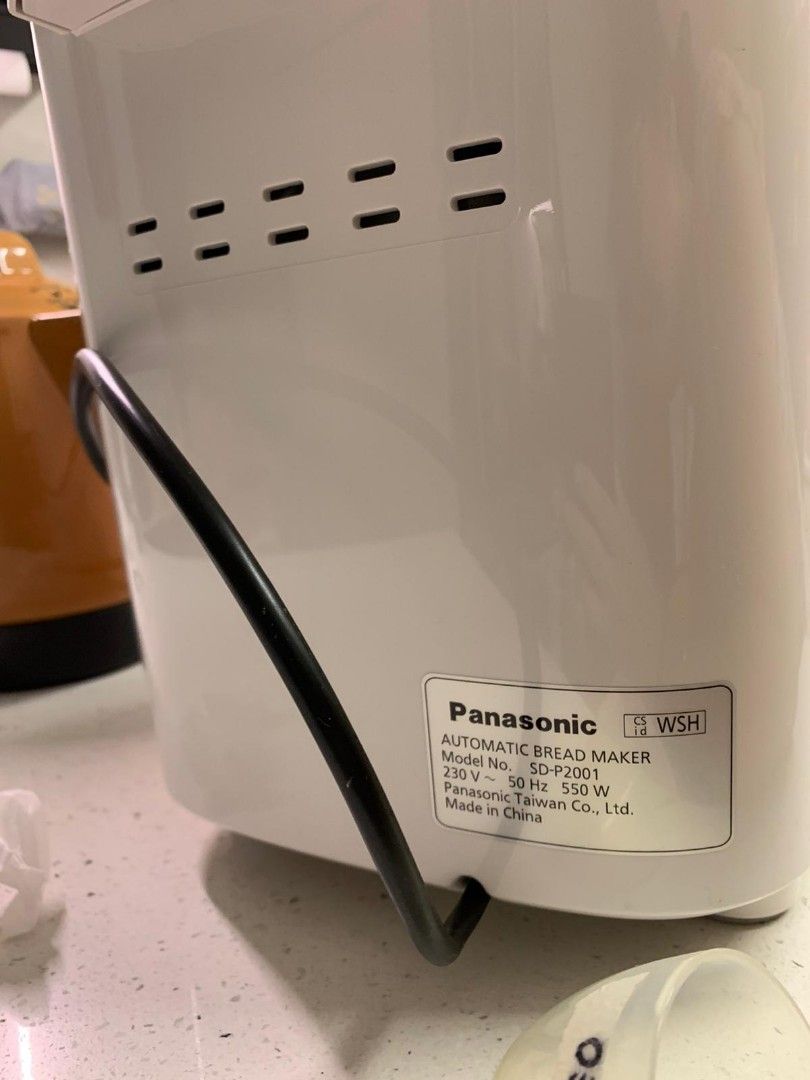Panasonic Breadmaker (Category: Breadmakers) located in Singapore. Submitted by hrhkerry (Listing ID 1235446805, Image 2). Description: lightly used breakmaker. self collection at Punggol.