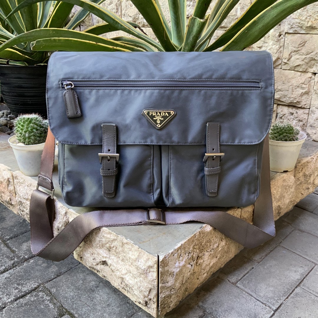 PRADA VINTAGE GREY NYLON MESSENGER BAG, Fesyen Pria, Tas & Dompet , Tas