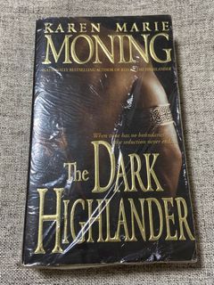 Preloved Book The Dark Highlander by Karen Marie Moning