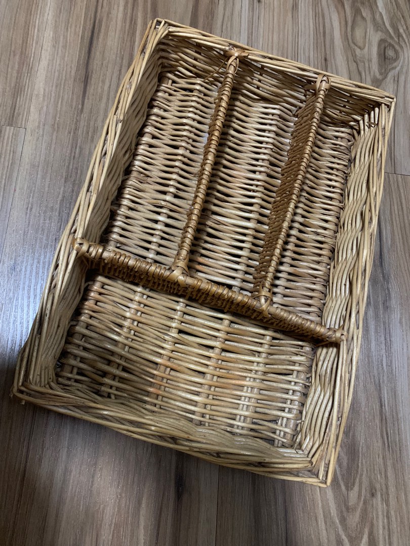 Rattan organizer on Carousell