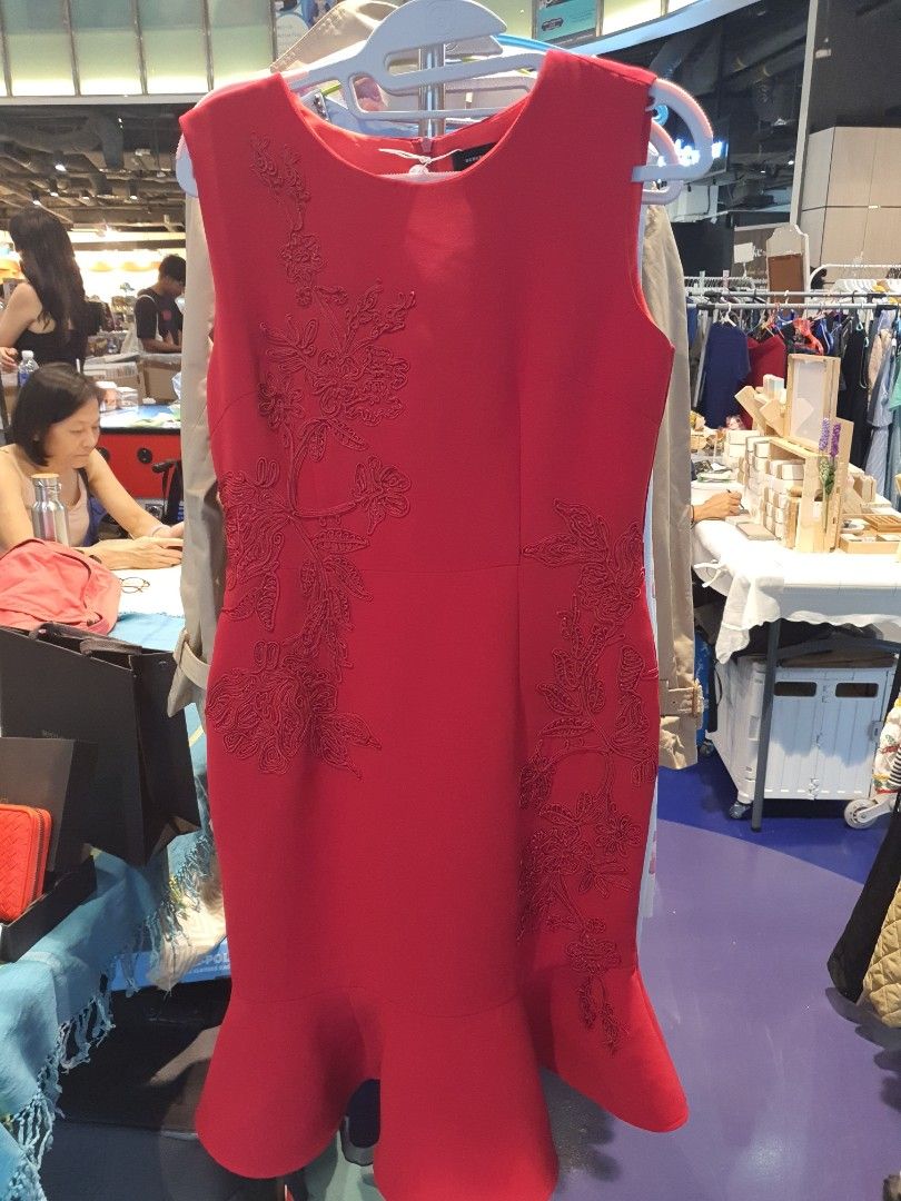 Red dress new arrivals in store