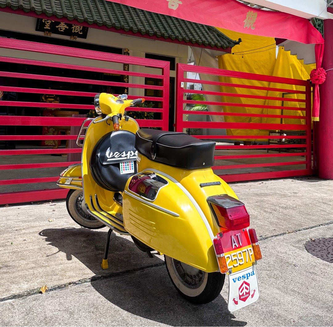 [RENT/RENTAL] Vintage Vespa Sprint V, Motorcycles, Motorcycle Rental on