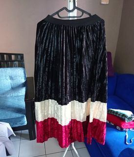 Rok long velvet halus