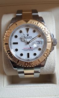 (Category: ) located in . Submitted by abovenbeyond1 (Listing ID 1235424129, Image 1). Description: .