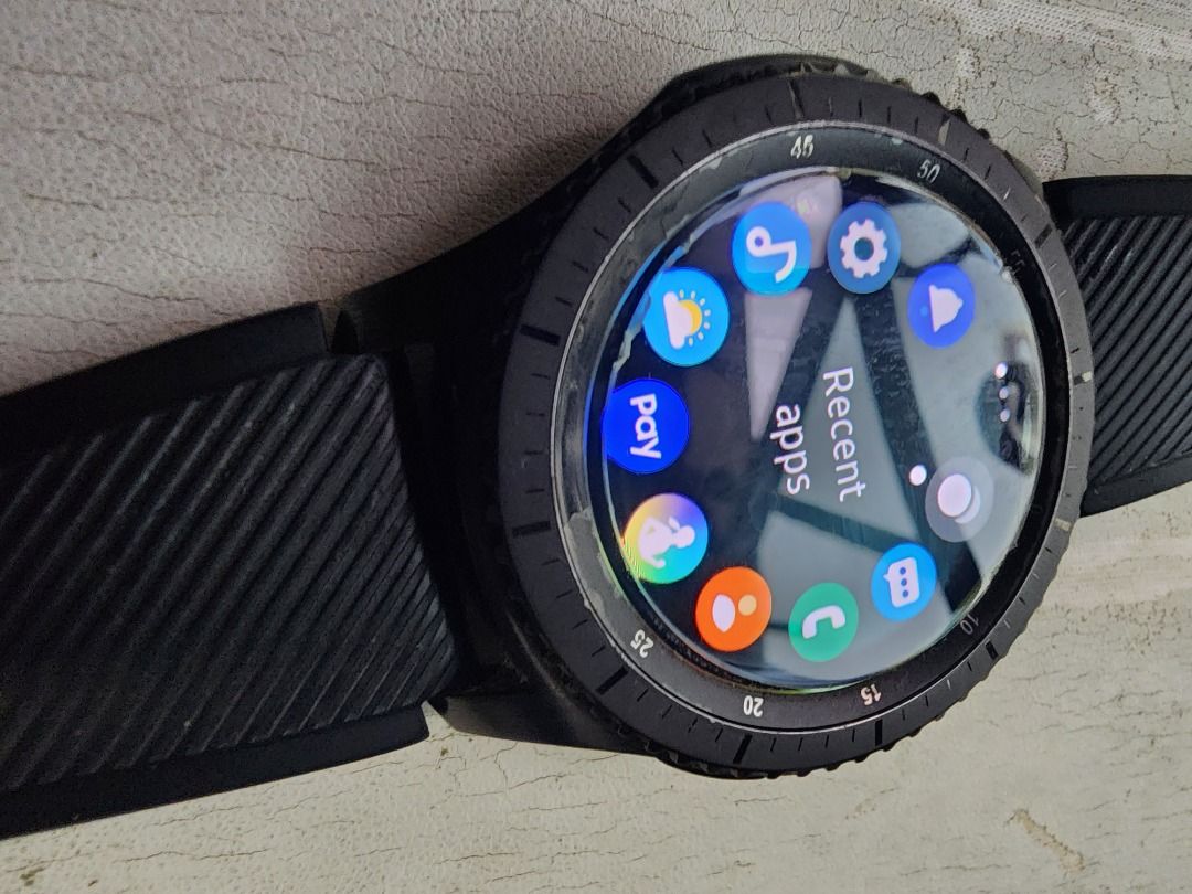 Gear s3 frontier store pay