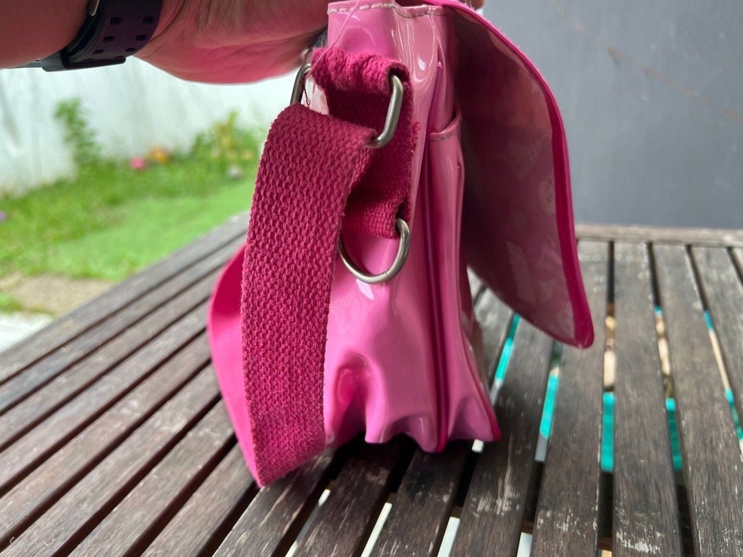 Sasha crossbody hotsell bag