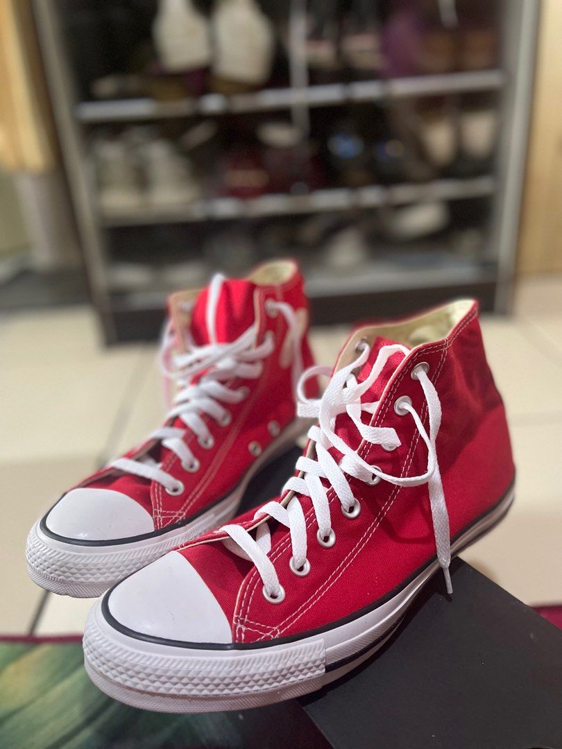Sepatu store converse high