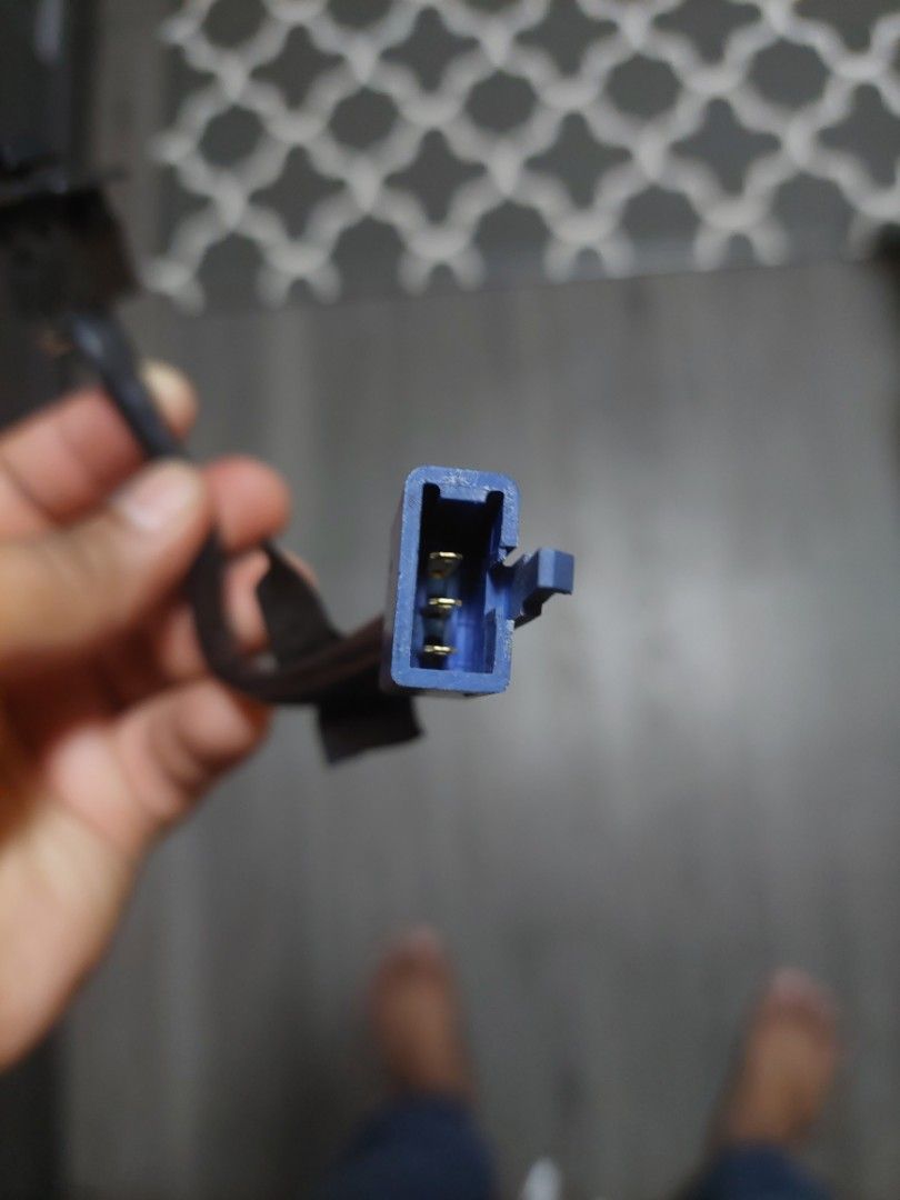 Signal light cable and relay for aerox V1, Motorcycles, Motorcycle