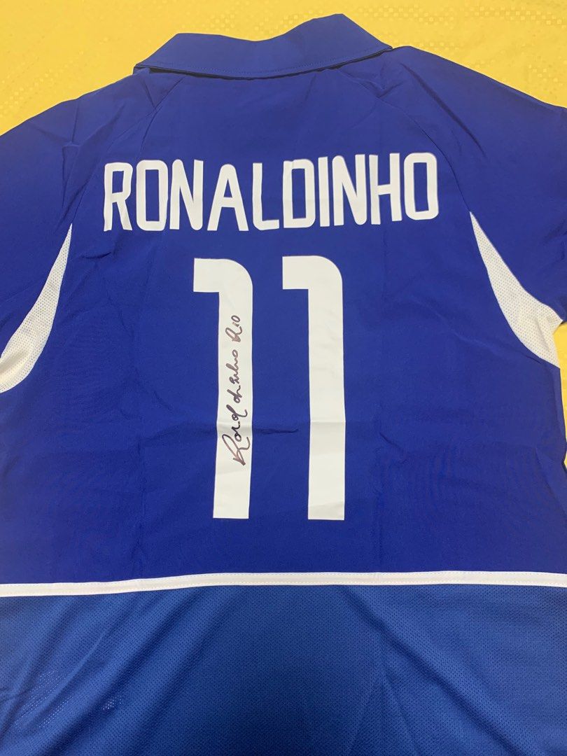Signed jersey by Brazil Ronaldinho, Hobbies & Toys, Memorabilia