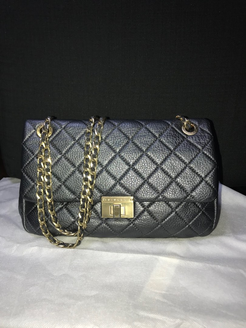 SISLEY Convertible Chain Sling Bag on Carousell