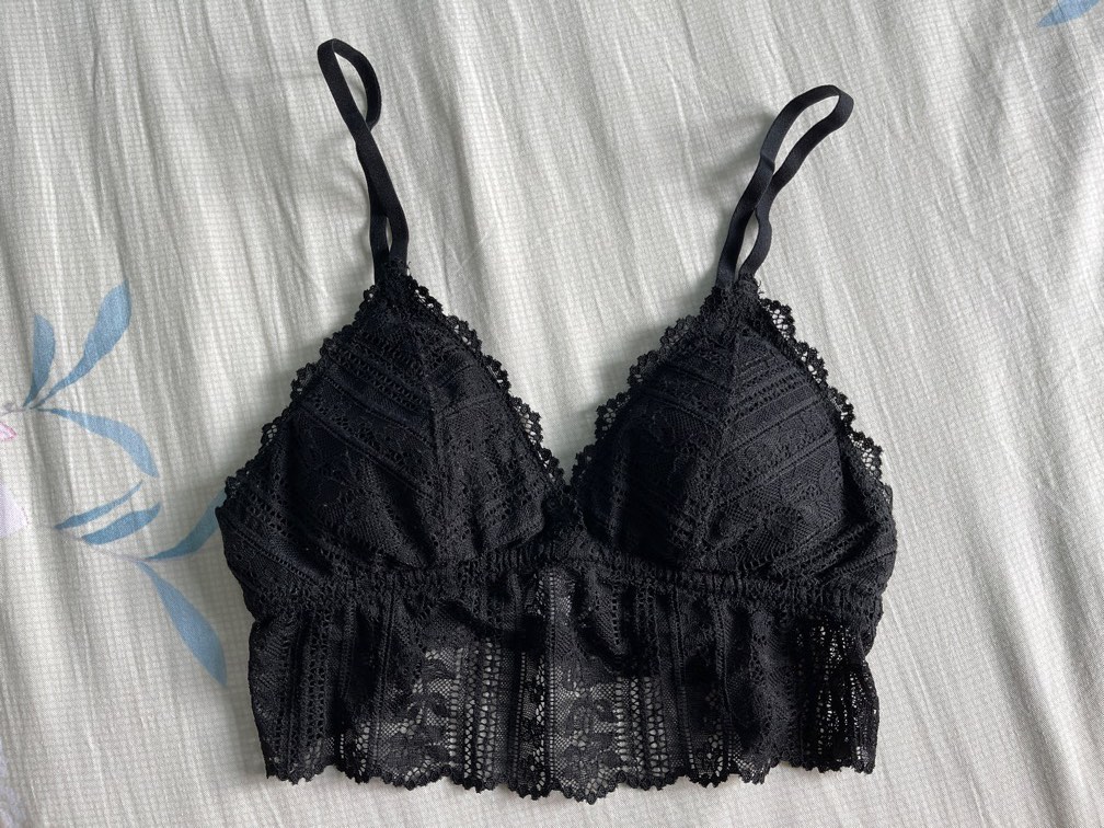 6ixty8ight (Sixty Eight) Black Lace Bralette, Women's Fashion, New  Undergarments & Loungewear on Carousell