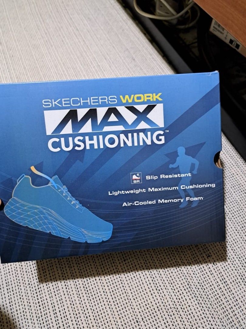 Skechers non clearance slip kitchen shoes