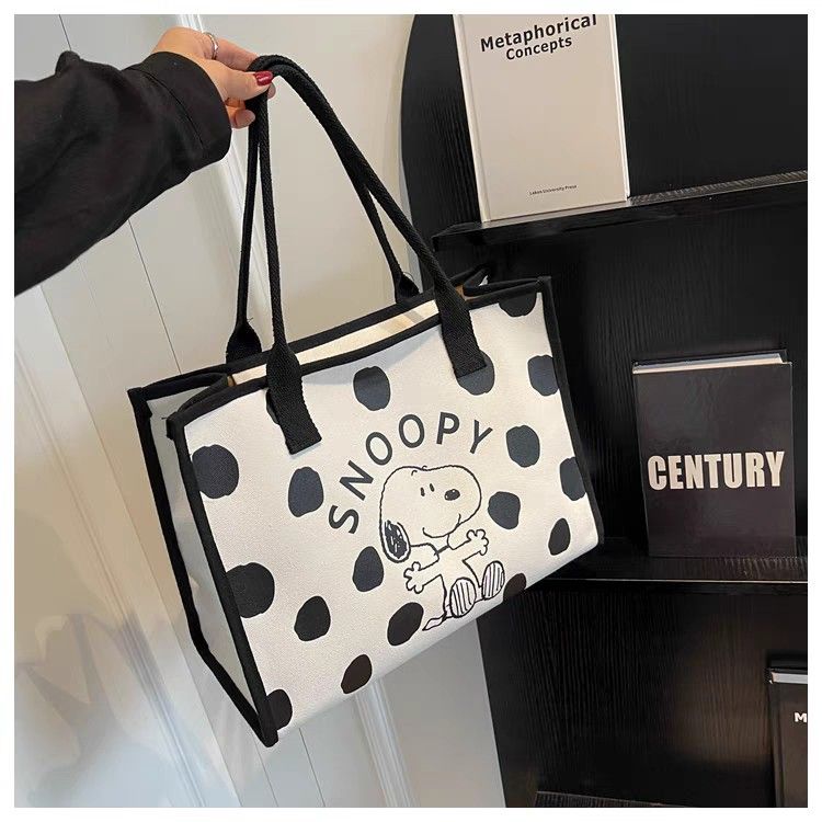 Snoopy Shoulder Bag, Women's Fashion, Bags & Wallets, Tote Bags on ...