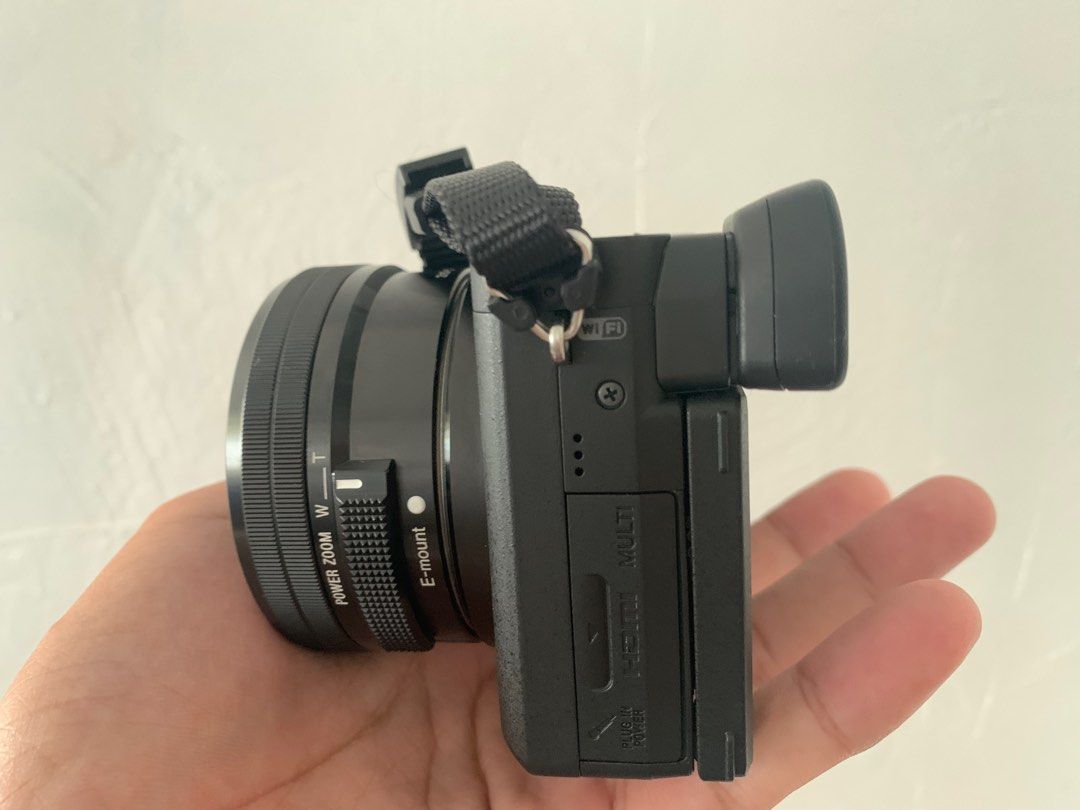 Sony a6400 with kitlens 200 shutter count only, Photography, Cameras on ...