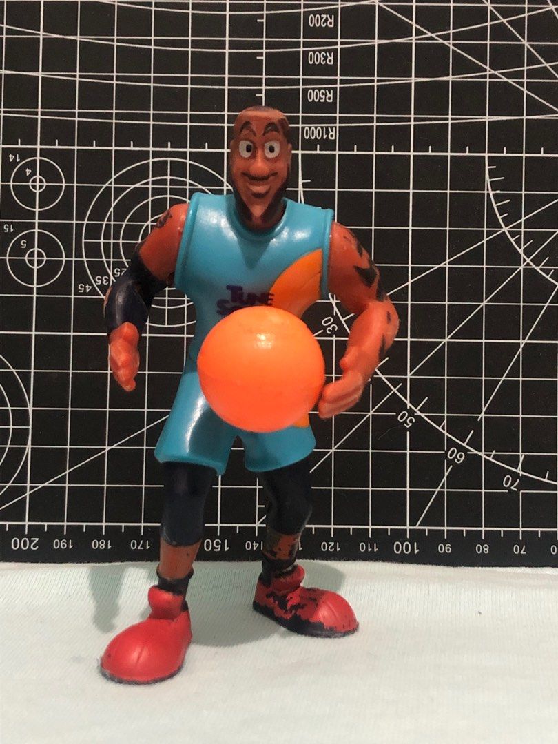 Space Jam - Lebron James Fig, Hobbies & Toys, Toys & Games on Carousell
