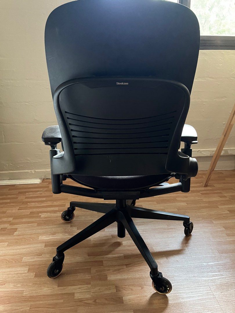 Steelcase Leap V2 Office Chair With 3D Grey Fabric For Sale, 45 OFF