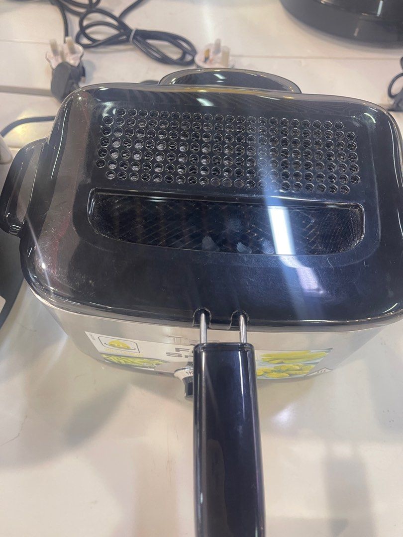 Tefal Deep fryer, TV & Home Appliances, Kitchen Appliances, Fryers on