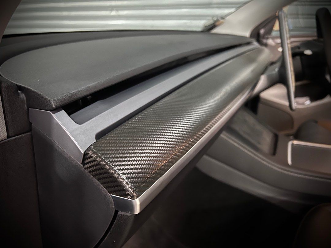 Tesla Model Y Interior panel 3M Dry Carbon Wrap, Car Accessories ...