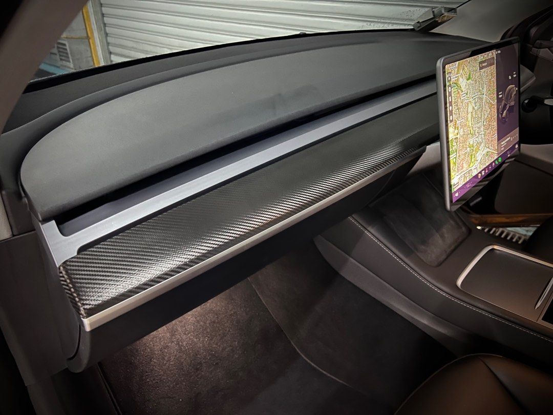 Tesla Model Y Interior panel 3M Dry Carbon Wrap, Car Accessories ...