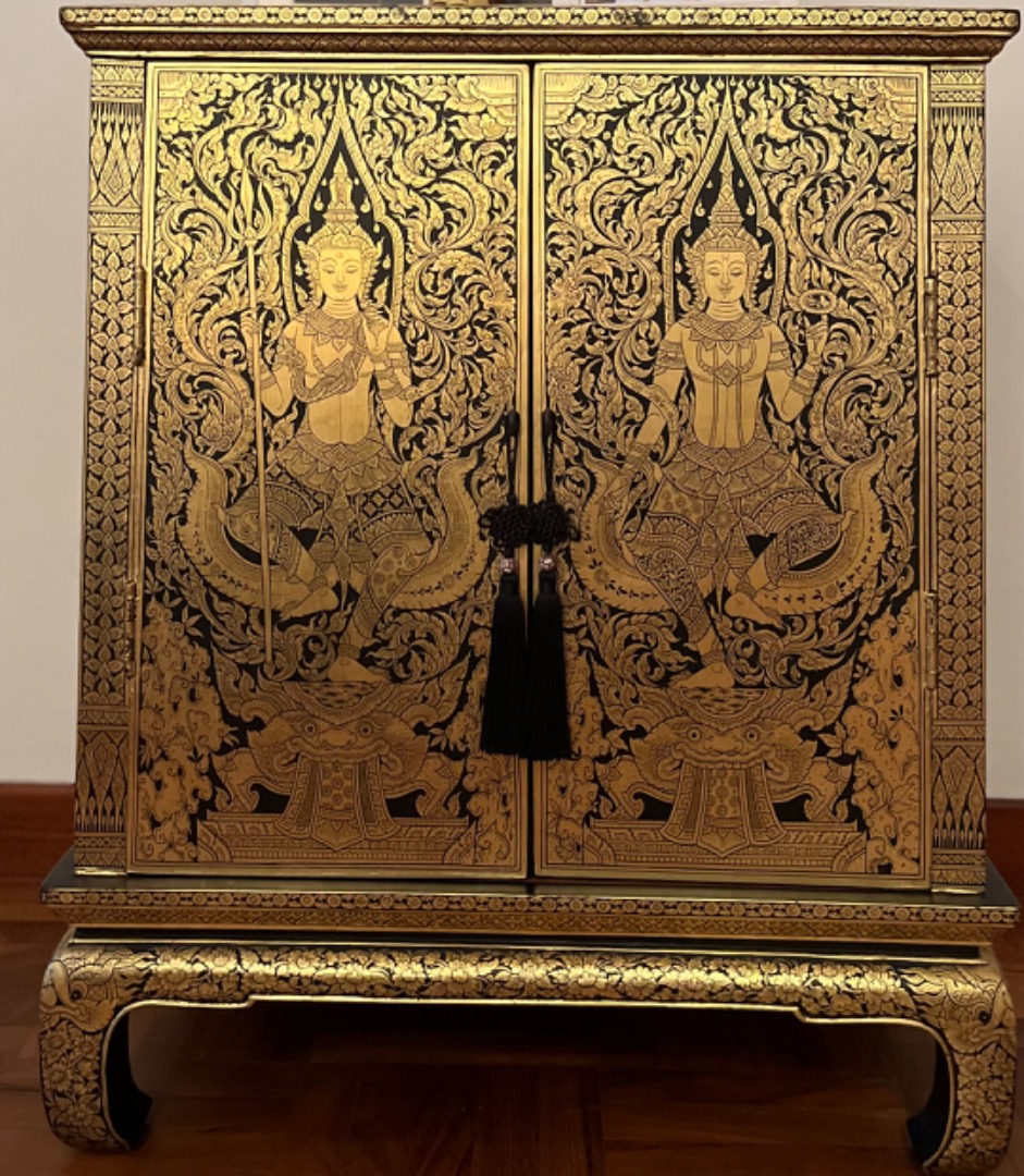 Thai Lai Rod Nam with Gold Leaf, Furniture & Home Living