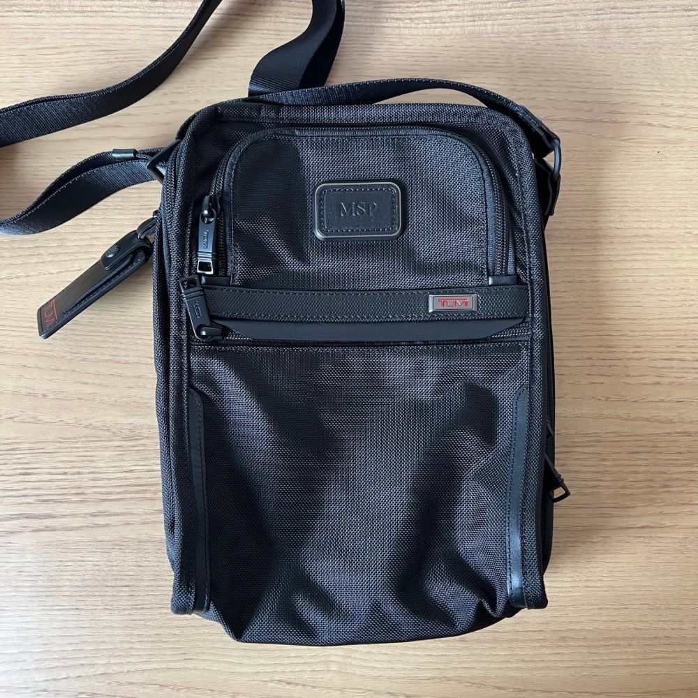 Tumi alpha 3 clearance organizer travel tote