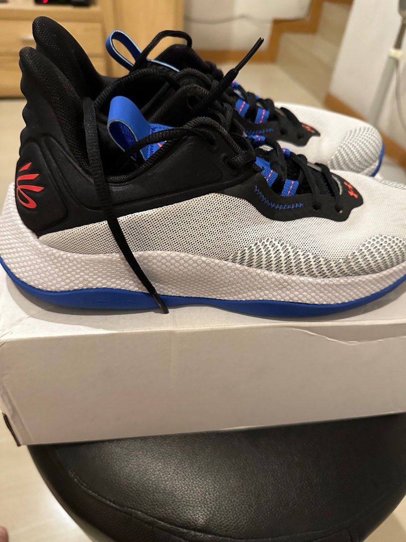 Sepatu Basket Under Armour Curry Hovr Splash 2 Shoes on Carousell