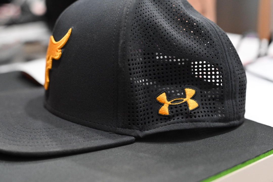 Project rock snapback online