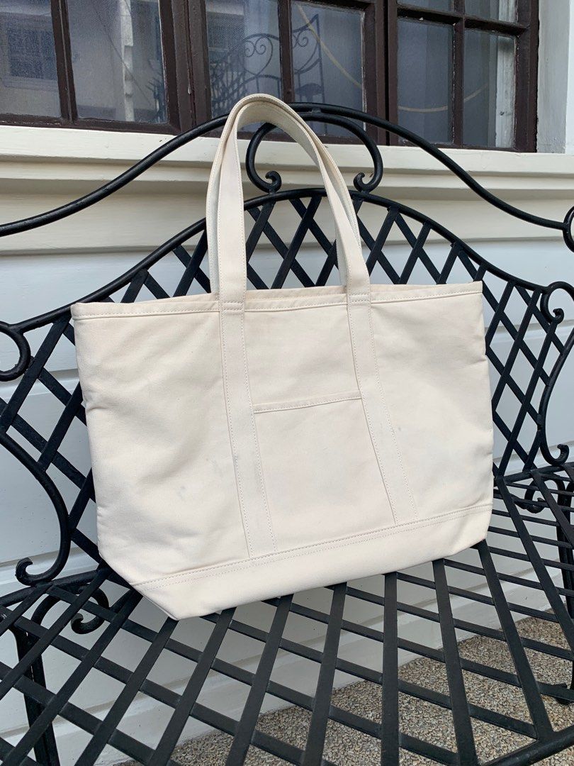 UNIQLO Canvas Tool Tote Bag, Men's Fashion, Bags, Sling Bags on Carousell