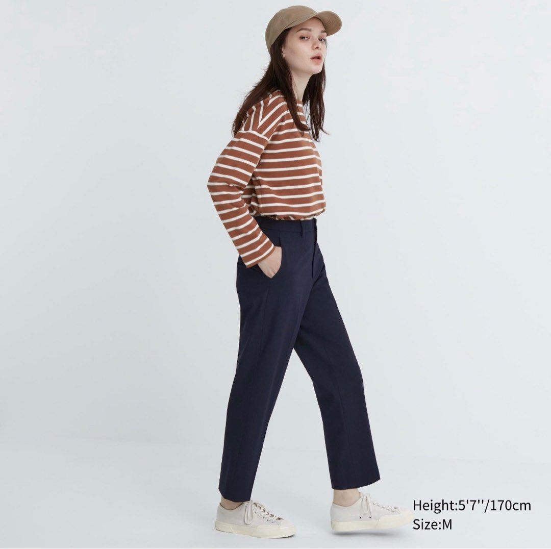 Uniqlo Smart Ankle Pants in Navy Blue, Women's Fashion, Bottoms, Other  Bottoms on Carousell
