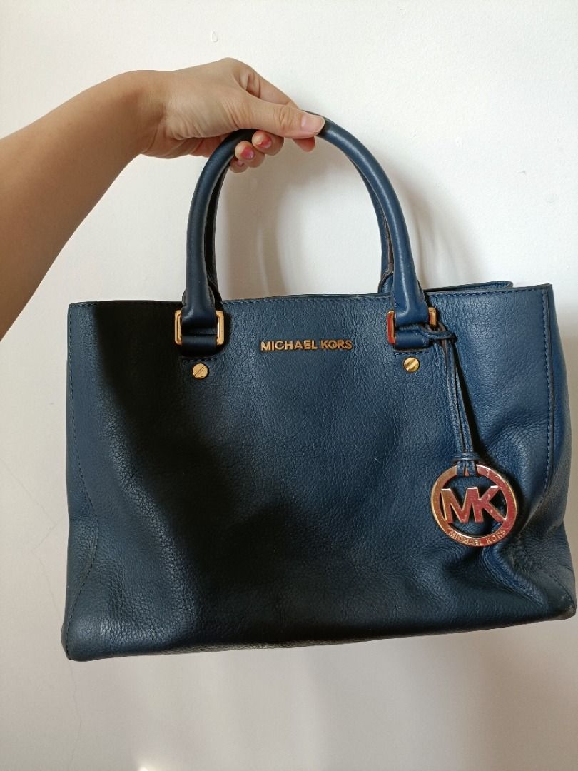 Used genuine Michael Kors MK leather bag navy from Japan