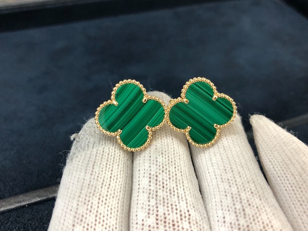 Magic alhambra earrings on sale