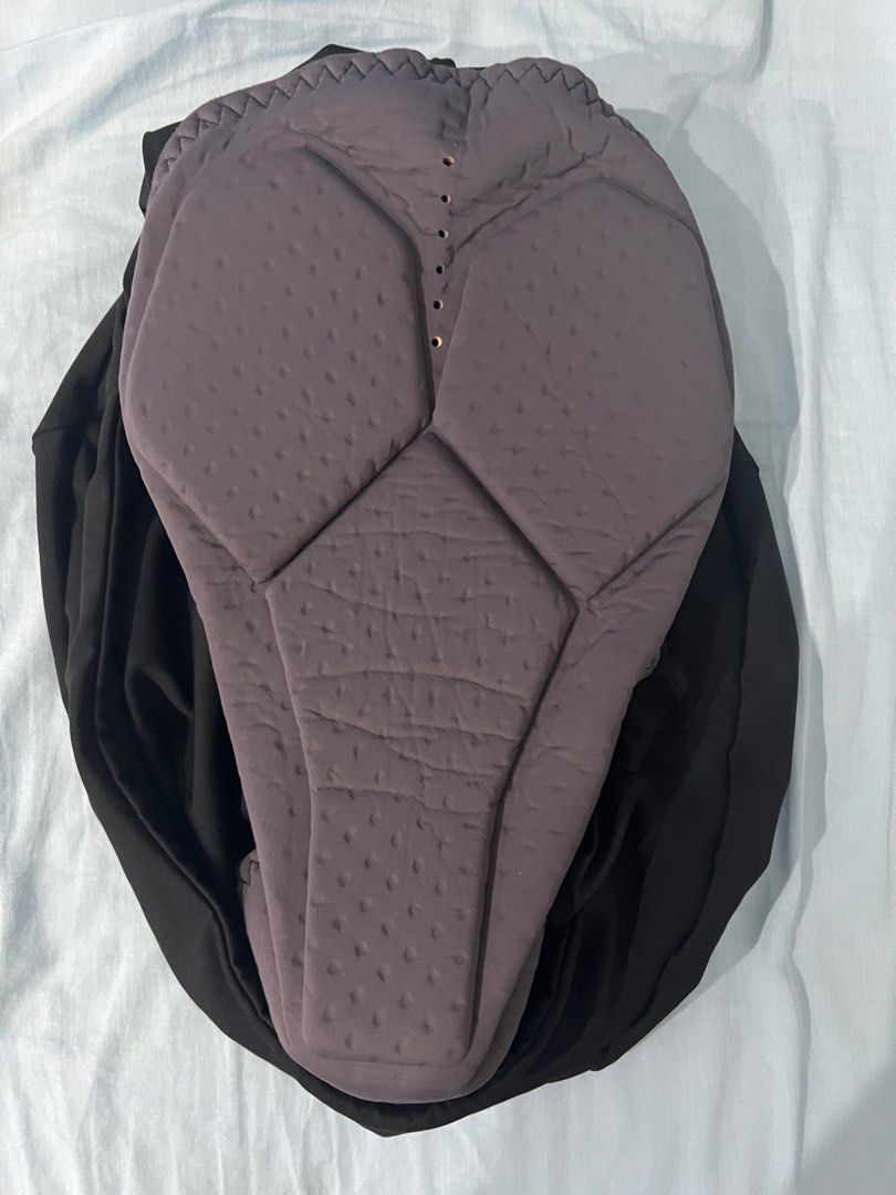 Van Rysel Padded Cycling pants, Women's Fashion, Activewear on Carousell