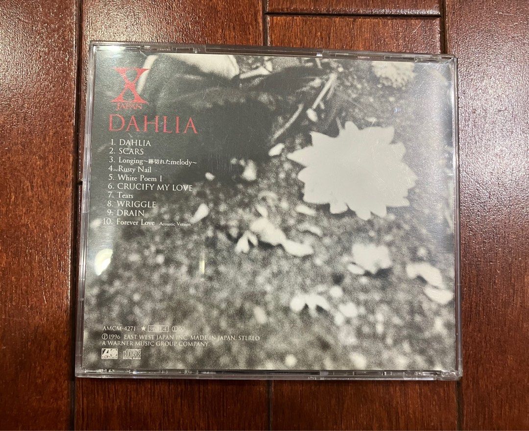 X Japan Dahlia 日盤, 書籍、休閒與玩具, 樂器、音樂相關, CD、DVD在旋轉拍賣