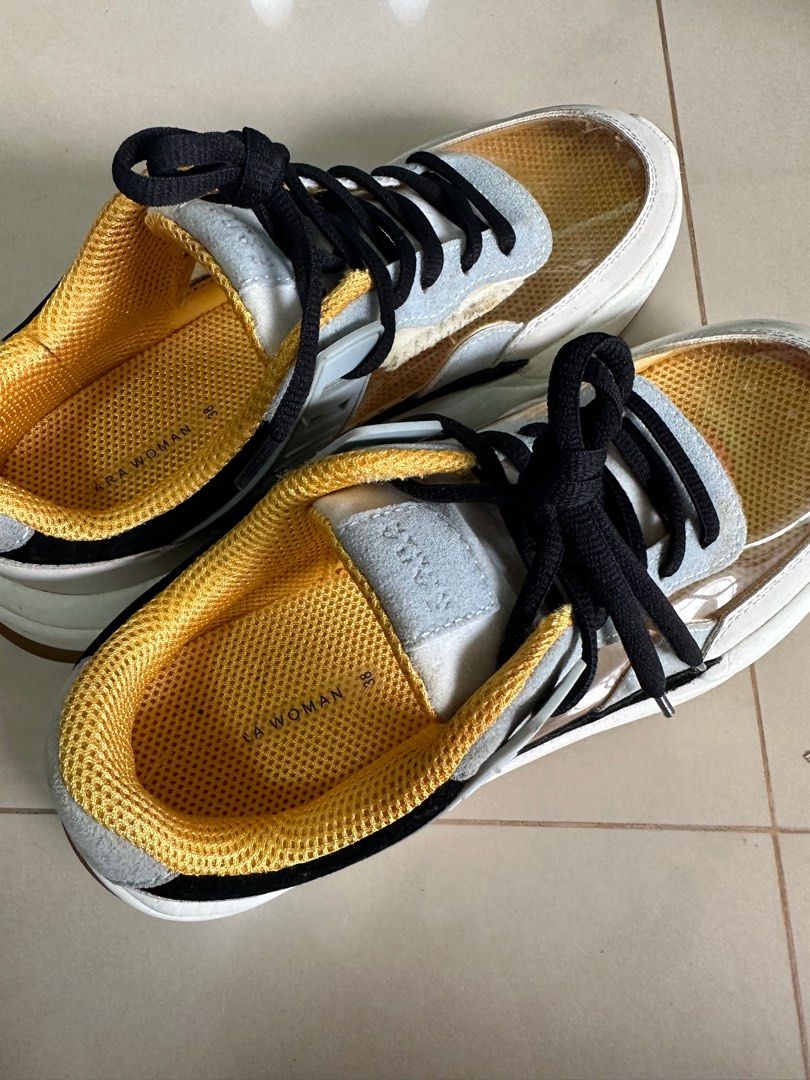zara sneakers