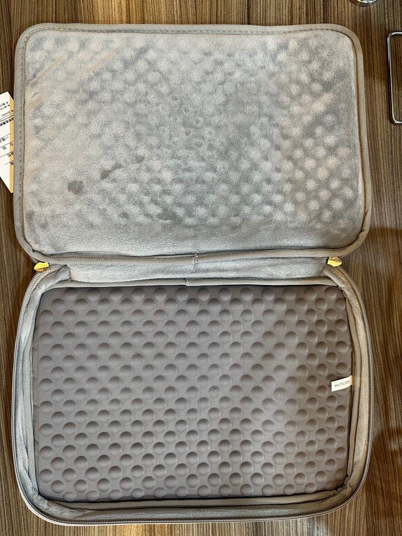 13 inch Apple laptop bag, Computers & Tech, Parts & Accessories, Laptop