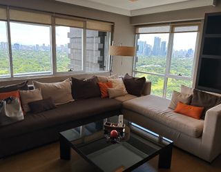 1BR Fairways BGC Spacious 80 sqm converted 2BR Unit For Rent Narciso Realty