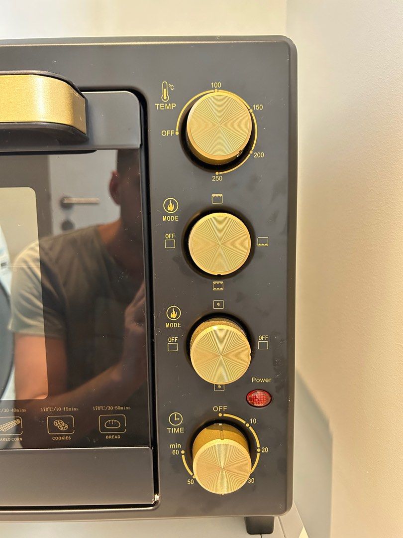 40 La Gourmet Electric Oven 42L, TV & Home Appliances, Kitchen